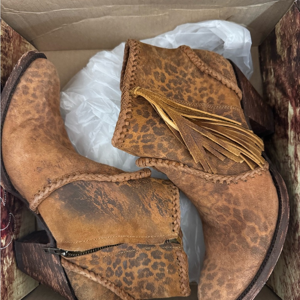 Old gringo boots